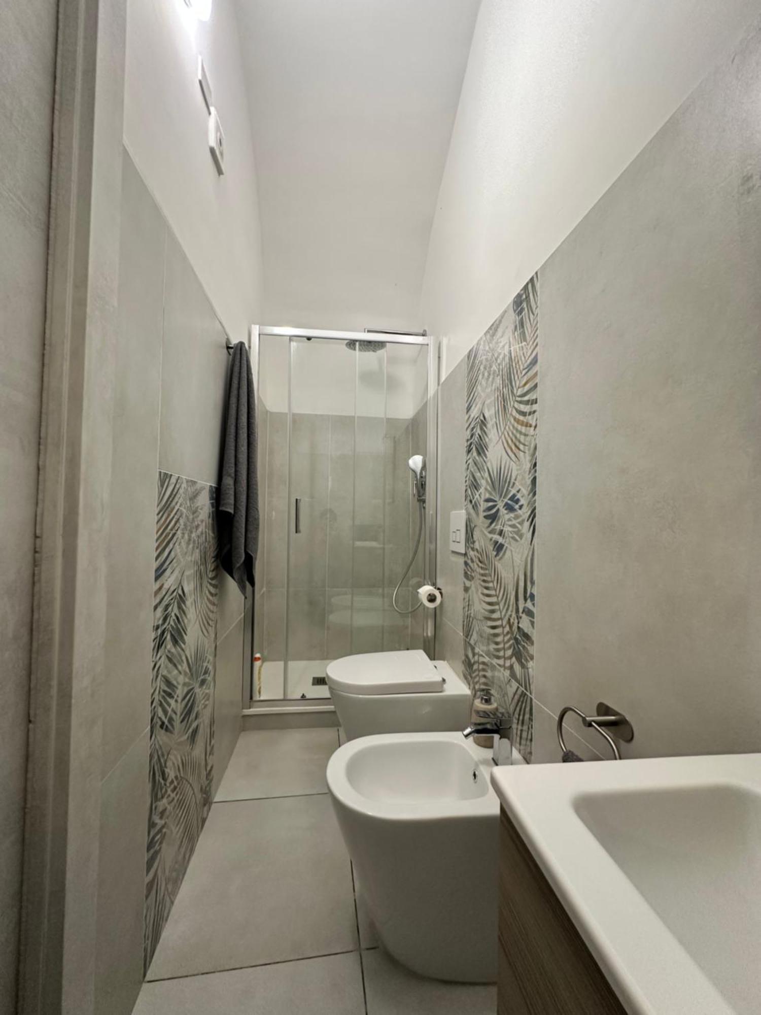 לינה וארוחת בוקר נאפולי Casa Carmeli מראה חיצוני תמונה