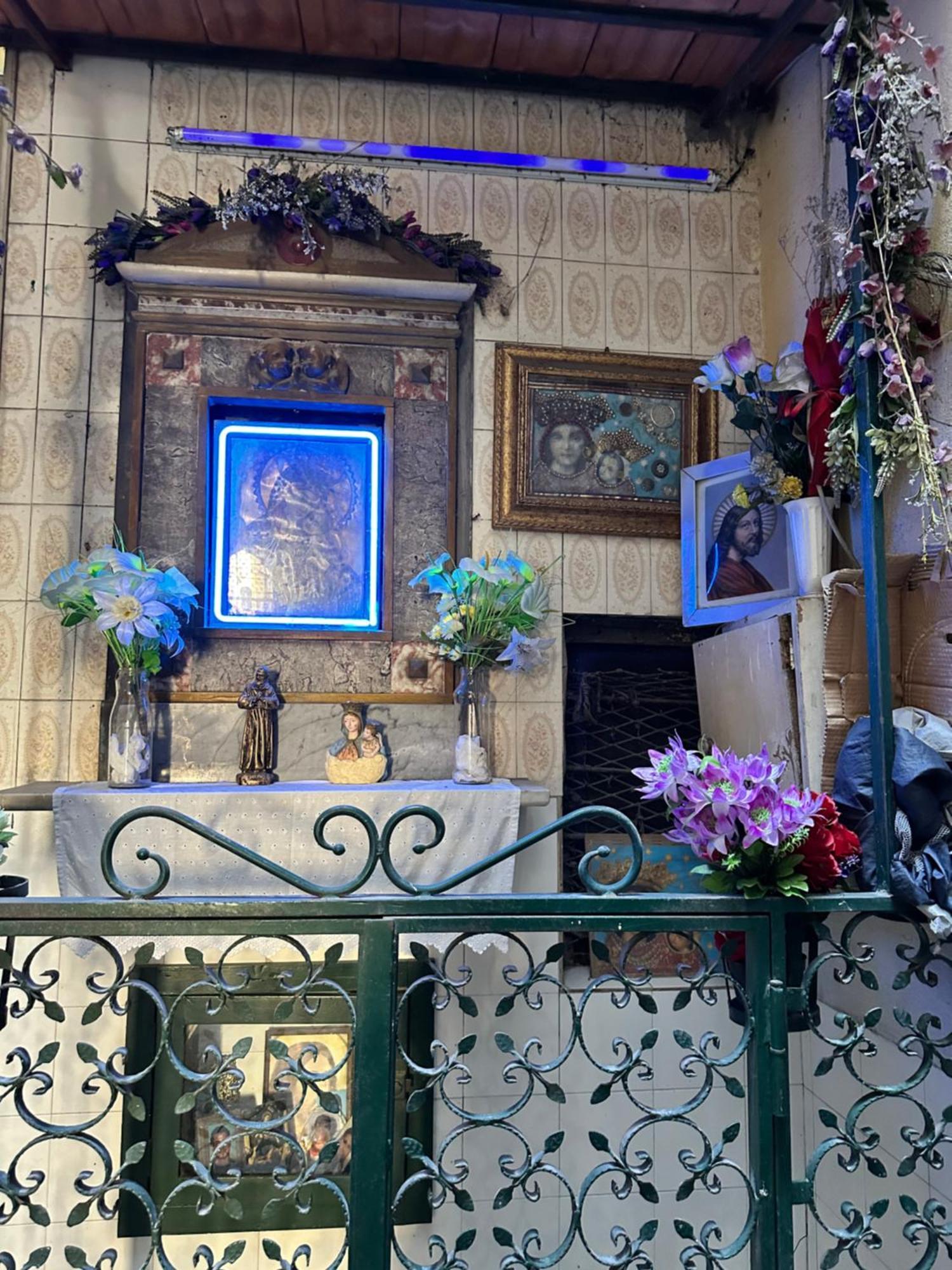 לינה וארוחת בוקר נאפולי Casa Carmeli מראה חיצוני תמונה